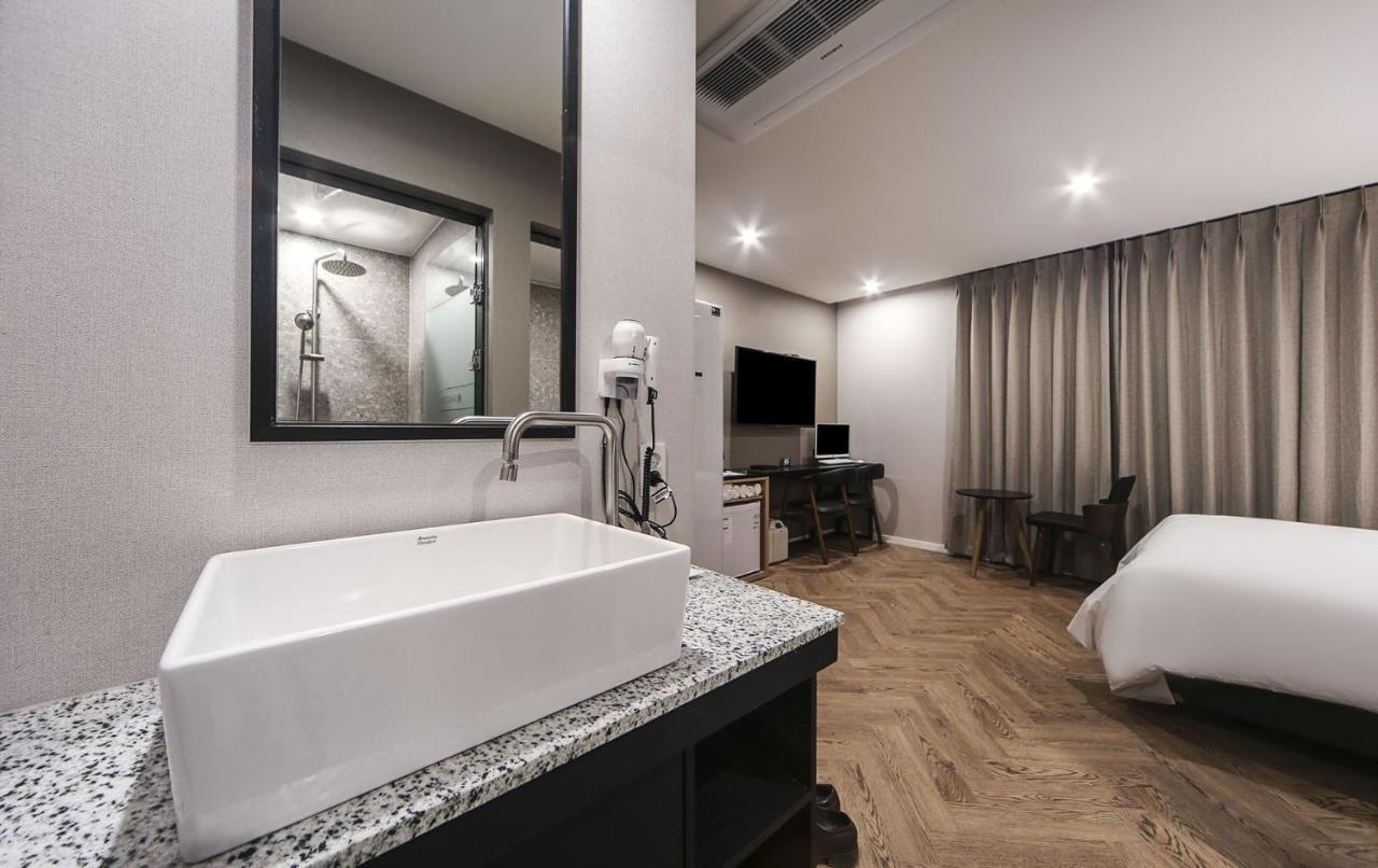 Maron Hotel Nampo Busan Ngoại thất bức ảnh