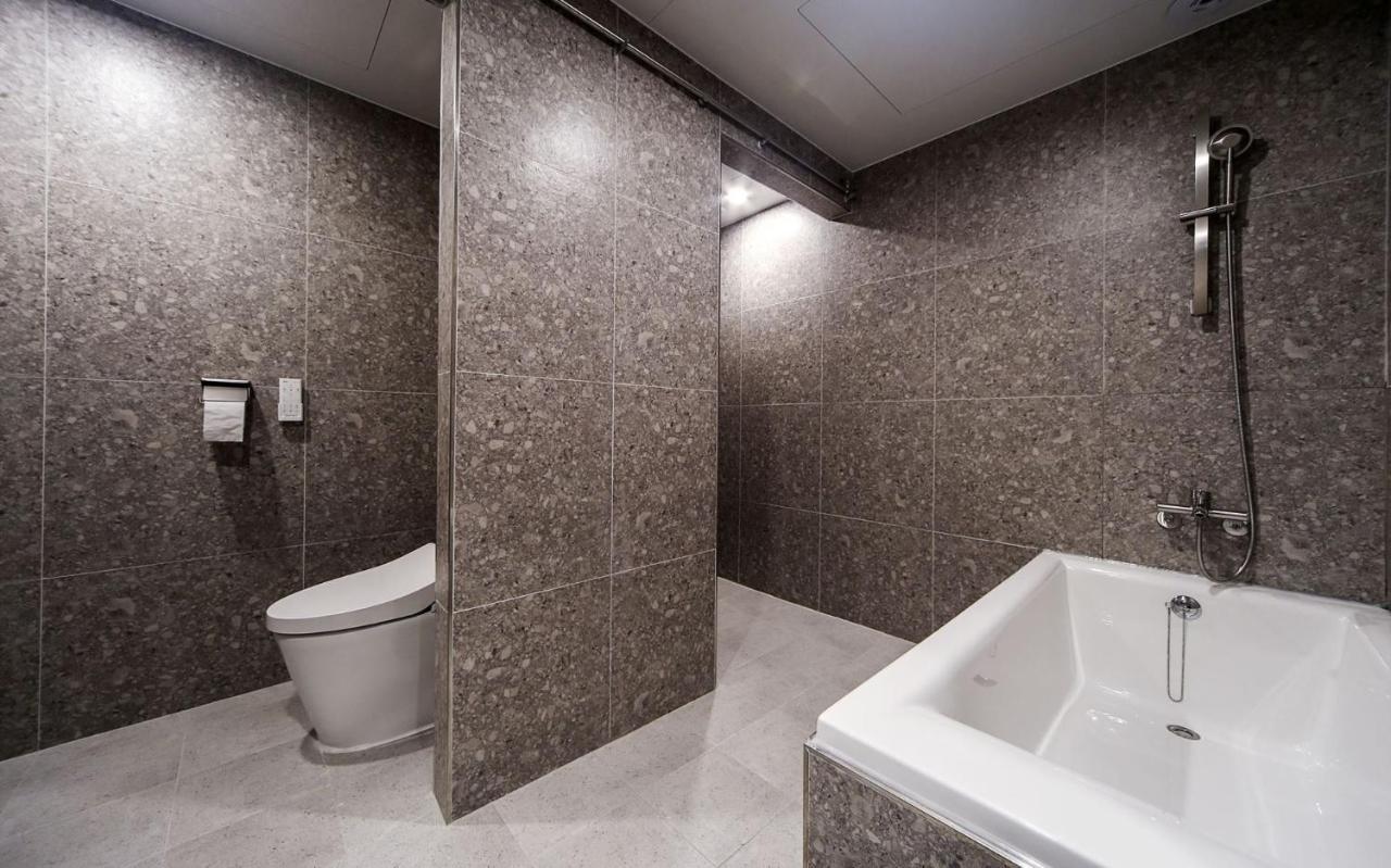 Maron Hotel Nampo Busan Ngoại thất bức ảnh